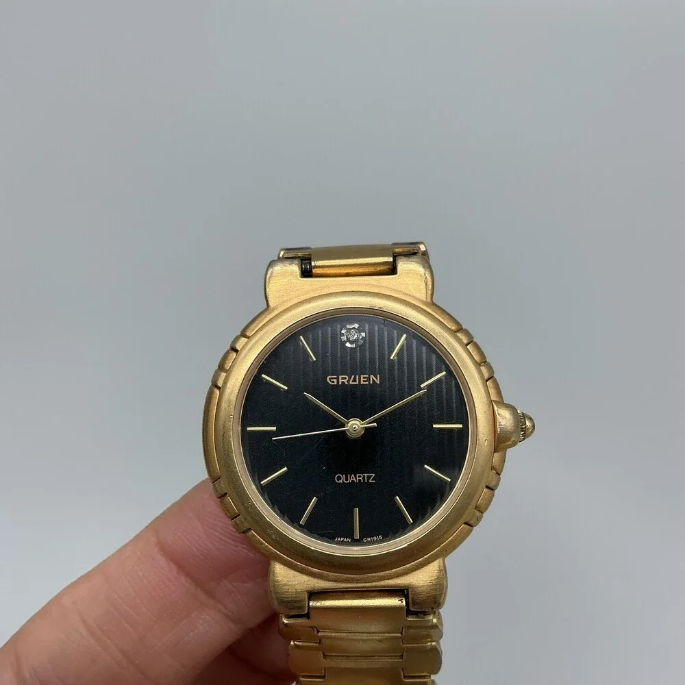 Vintage Gruen 236-Y121 Womens Watch 33mm Black Dial Gold Tone New Battery 7.75